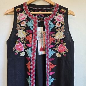 NWT Johnny Was Floral Embroidered Sleeveless Vest XS